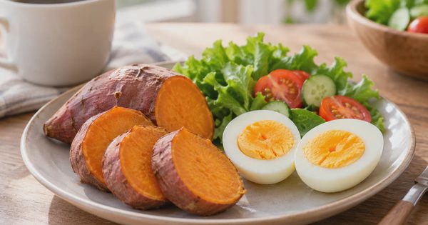 Ăn sáng với khoai lang và trứng có tốt không?