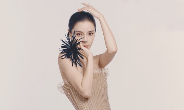 Angelababy hóa nàng thơ trong váy Phan Huy