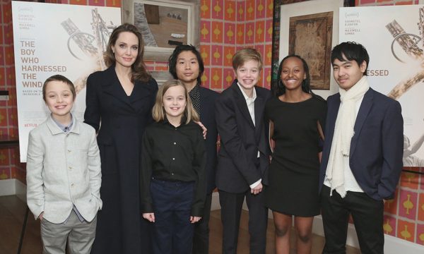Angelina Jolie: Các con của tôi đều có bản sắc riêng