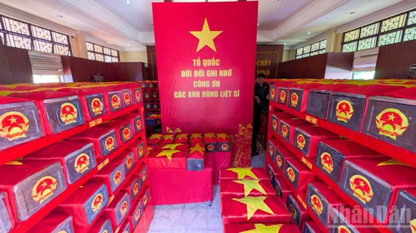 [Ảnh] Chuẩn bị chu đáo Lễ truy điệu, an táng 731 hài cốt liệt sĩ tại Thành phố Hồ Chí Minh