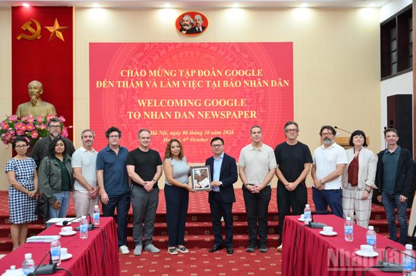[Ảnh] Đoàn lãnh đạo Tập đoàn Google thăm và làm việc tại Báo Nhân Dân