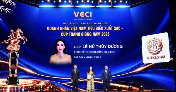 Anh hùng Lao động Lê Nữ Thùy Dương được vinh danh 'Doanh nhân VN tiêu biểu xuât săc'