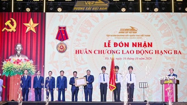 [Ảnh] Lễ kỷ niệm 145 năm Đường sắt Việt Nam