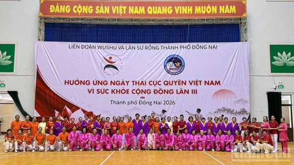 [Ảnh] Sôi nổi "Ngày Thái cực quyền - Vì sức khỏe cộng đồng" lần thứ III tại Hà Nội