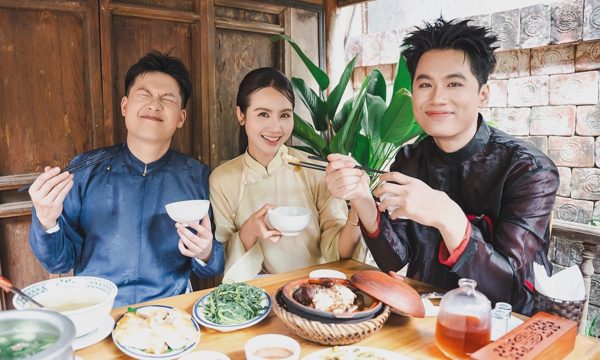 'Anh tài' 14 Casper, MC Trần Ngọc ngẫu hứng hát về món ngon Hà Nội