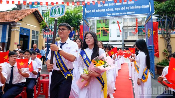 [Ảnh] Thành phố Hồ Chí Minh hân hoan đón chào năm học mới 2026-2027