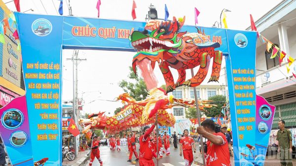 [Ảnh] Thành phố Hồ Chí Minh khai hội Nghinh Ông Cần Giờ