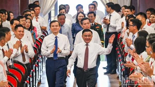 [Ảnh] Thường trực Ban Bí thư Trần Cẩm Tú dự khai giảng năm học mới tại Học viện Chính trị quốc gia Hồ Chí Minh