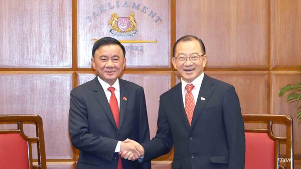 [Ảnh] Thường trực Ban Bí thư Trần Cẩm Tú hội kiến Chủ tịch Quốc hội Singapore