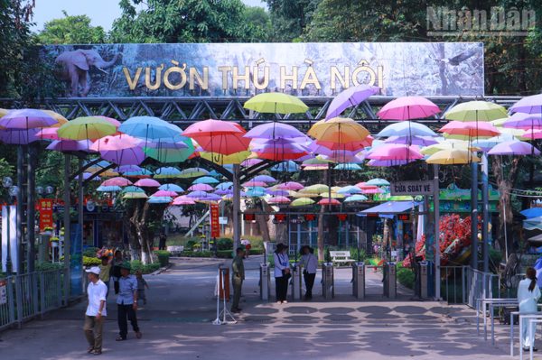 [Ảnh] Toàn cảnh Công viên Thủ Lệ trước khi điều chỉnh quy hoạch