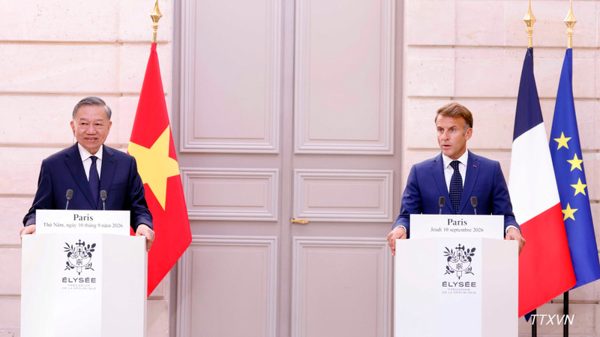 [Ảnh] Tổng Bí thư, Chủ tịch nước Tô Lâm và Tổng thống Pháp Emmanuel Macron gặp gỡ báo chí