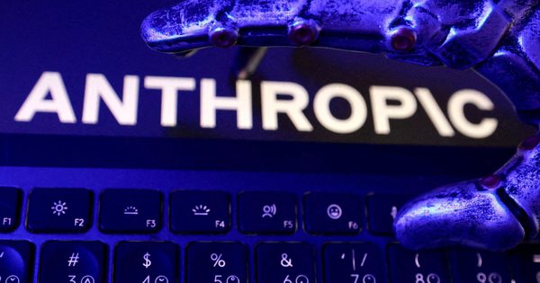 Anthropic chặn nhiều người dùng AI bị nghi nhằm phát triển vũ khí sinh học