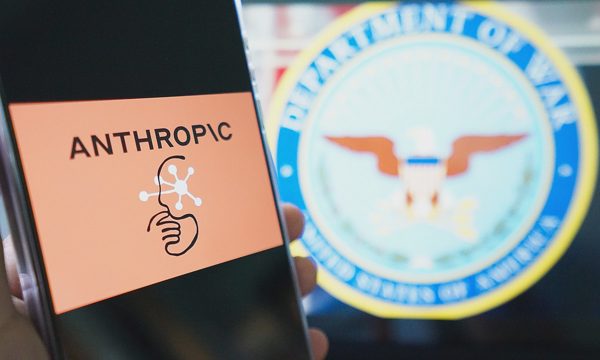 Anthropic giảm nhân viên cấp thấp, tăng họp do AI