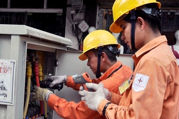 Áp giá điện sinh hoạt giờ cao, thấp điểm:  Cần công khai, kiểm soát thiết bị đo