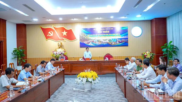 Áp lực sạt lở và bài toán di dời dân cư tại Cà Mau
