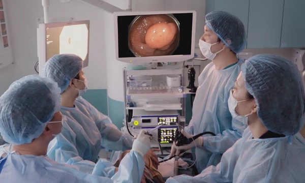 Áp lực trị bệnh có thể bào mòn tài chính gia đình