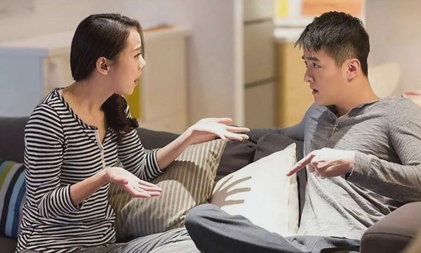 Áp lực trụ cột khi chồng lương 15 triệu, vợ lương 30 triệu