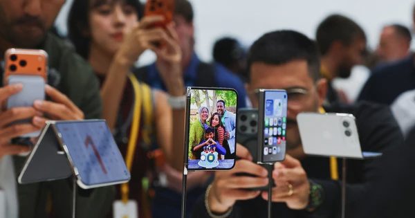 Apple làm điều bất thường ngay sau khi phát hành iOS 27