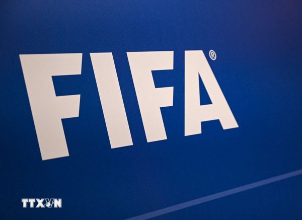 Argentina điều tra vụ Chủ tịch Liên đoàn Bóng đá nhận tiền từ FIFA