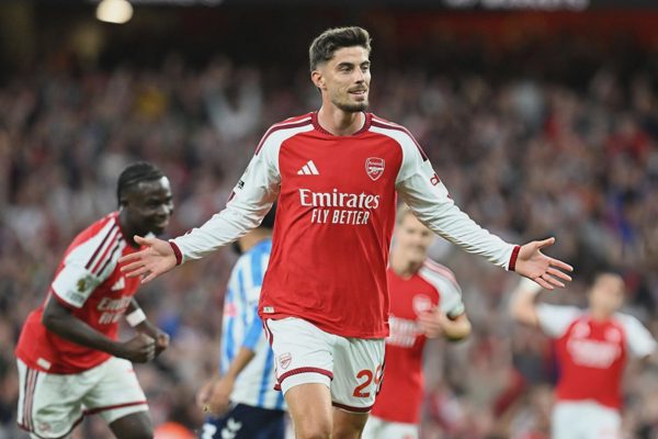 Arsenal thắng tưng bừng ngày khai màn Premier League