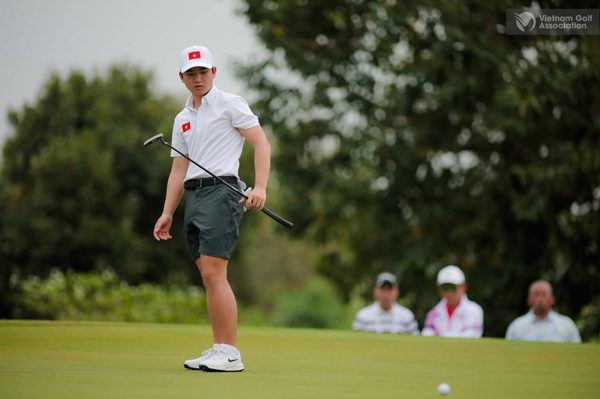 Asiad 20: Anh Minh lọt top 20, tuyển golf Việt Nam khép lại hành trình đáng nhớ