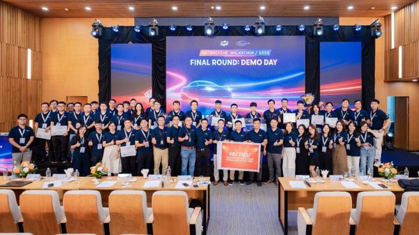 Automotive Hackathon mùa đầu tiên tìm ra quán quân và các đội thi xuất sắc