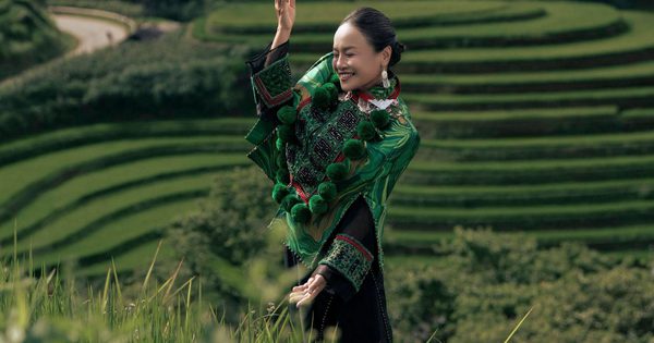 Bà Bích của 'Hương vị tình thân' trẻ trung hơn nhờ thời trang