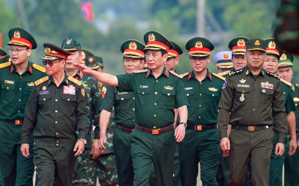 Ba Bộ trưởng Quốc phòng Việt Nam - Lào - Campuchia dự diễn tập ứng phó siêu bão