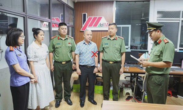 Ba giám đốc bị khởi tố vì làm giả hồ sơ để mua nhà ở xã hội
