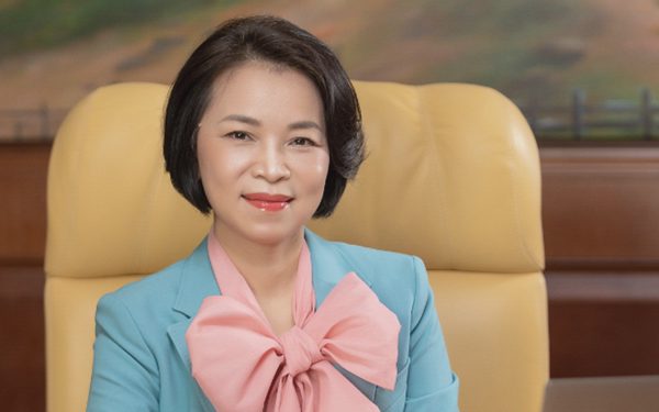 Bà Phạm Thu Hương trở thành người phụ nữ giàu nhất Việt Nam
