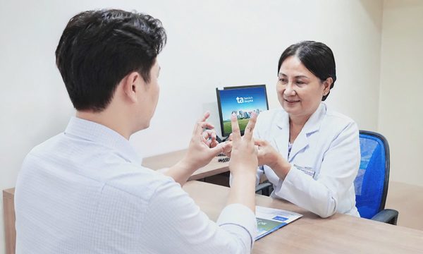 Ba thói quen trong kỳ nghỉ lễ làm tăng nguy cơ đột quỵ
