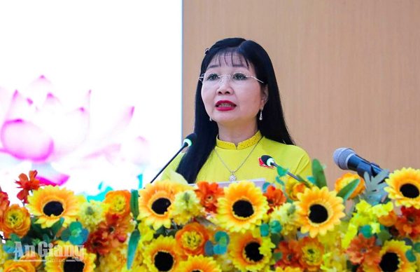 Bà Trần Thị Thanh Hương được bầu giữ chức Chủ tịch HĐND tỉnh An Giang
