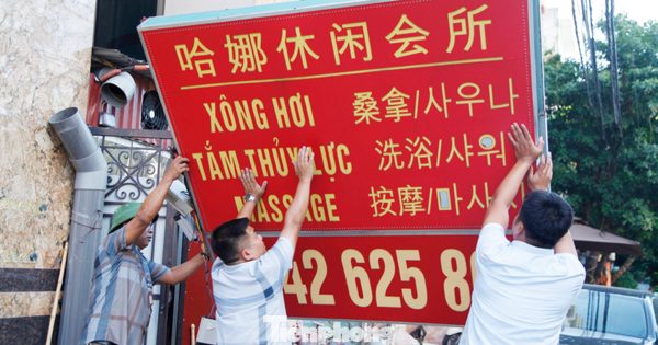 Bắc Ninh tháo dỡ loạt biển hiệu chữ nước ngoài vi phạm