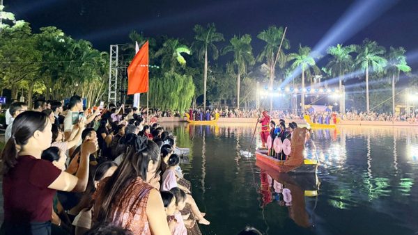 Bắc Ninh thu hút hơn 315 nghìn lượt du khách trong kỳ nghỉ lễ