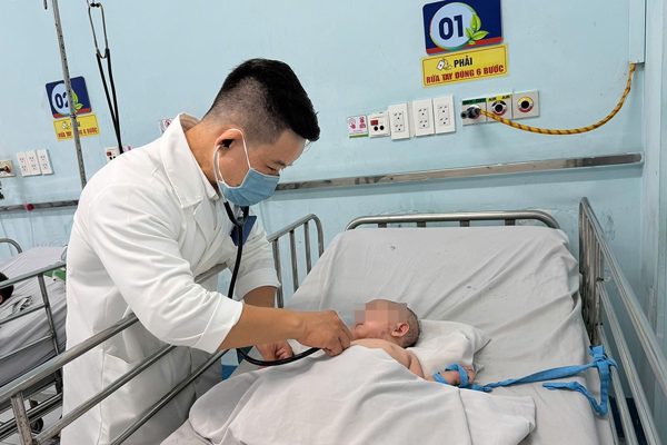 Bác sĩ cảnh báo căn bệnh nguy hiểm có xu hướng gia tăng khi học sinh trở lại lớp