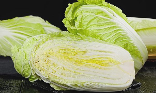 Bác sĩ chỉ cách nhận biết rau củ ngậm hóa chất gây ung thư