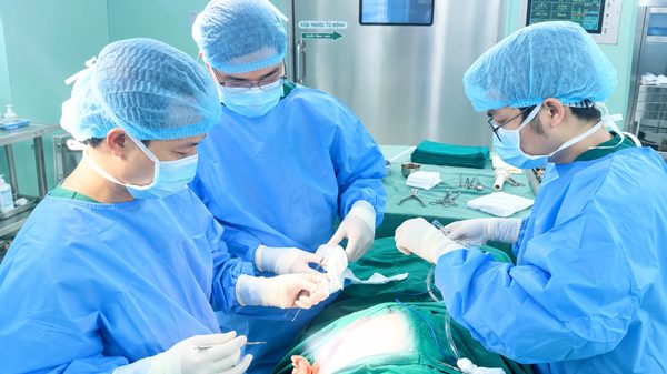 Bác sĩ chỉ cách nhận diện ung thư dạ dày giai đoạn sớm