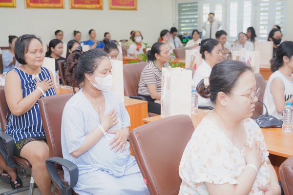 Bác sĩ chia sẻ bí quyết giúp phụ nữ mang thai an toàn, hạnh phúc
