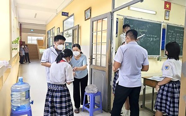 Bác sĩ giải thích vì sao vi rút đường hô hấp làm tăng khả năng lây truyền bệnh não mô cầu