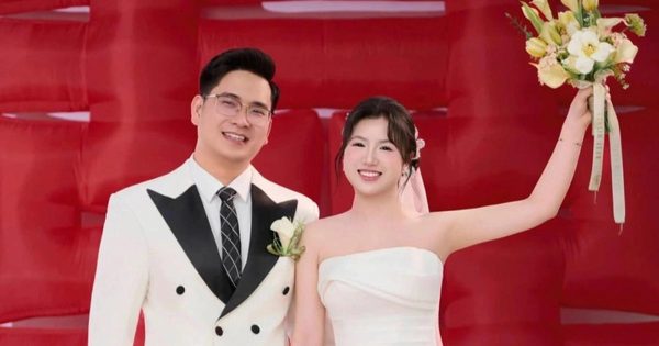 Bác sĩ nội trú kể chuyện 'cưa đổ' vợ xinh đẹp nhờ áp dụng ngành học