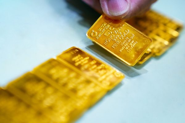 Bán 6 lượng vàng, người phụ nữ chuyển nhầm 478 triệu đồng, người nhận tiêu hết