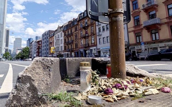 Bản án 3 năm tù gây tranh cãi trong vụ tai nạn ở Frankfurt khiến cặp song sinh người Việt thiệt mạng