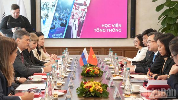 Ban Chính sách, chiến lược Trung ương tăng cường hợp tác với Học viện Tổng thống Nga