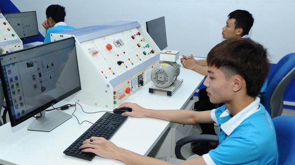 Ban hành Quy chế đào tạo trong giáo dục nghề nghiệp