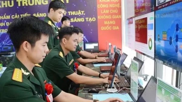 Bản lĩnh chính trị, tư tưởng vững vàng là điểm tựa hoàn thành nhiệm vụ