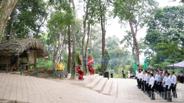 Ban Tổ chức Trung ương về nguồn tại Khu di tích quốc gia đặc biệt Tân Trào
