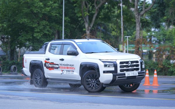 Bán xe không chỉ bằng showroom: Mitsubishi mời khách chưa mua xe trải nghiệm