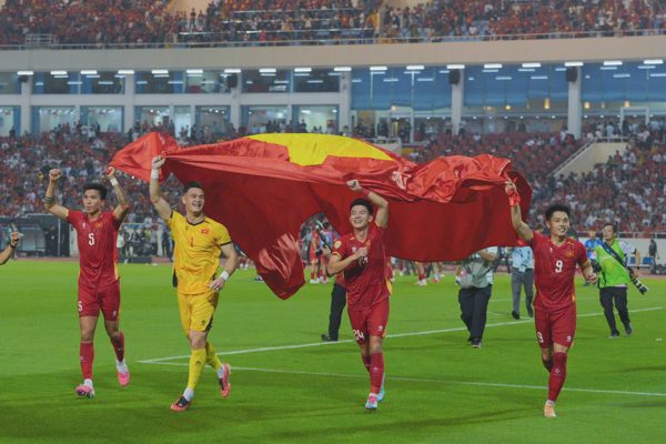 Báo châu Á: "Thái Lan nỗ lực, nhưng tuyển Việt Nam xứng đáng vô địch"