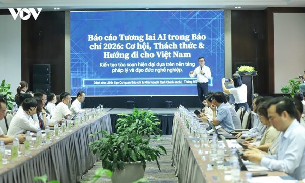 Báo chí trong không gian phát triển mới: Chọn đúng ưu tiên để tồn tại