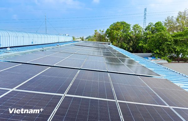 Bảo đảm an ninh năng lượng: Đẩy mạnh điện mặt trời mái nhà, tháo gỡ rào cản đầu tư